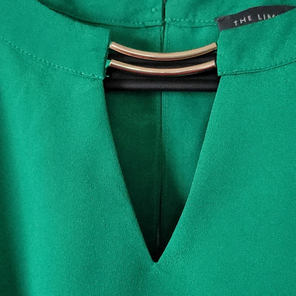 The Limited Green Tank Top - Picture 2 of 4
